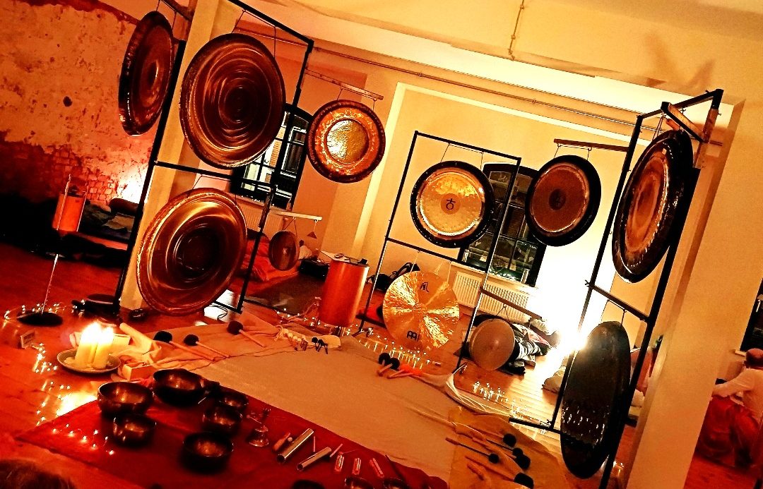 GONG NACHT ♡ Fülle im Herbst - von Thomas Becher / Natur und Psyche Leipzig